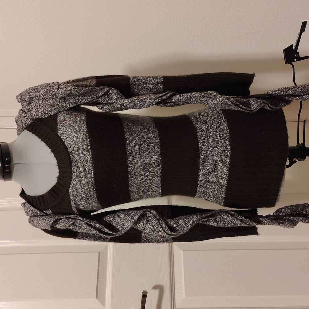 XS Brown Striped Sweater With Scarf